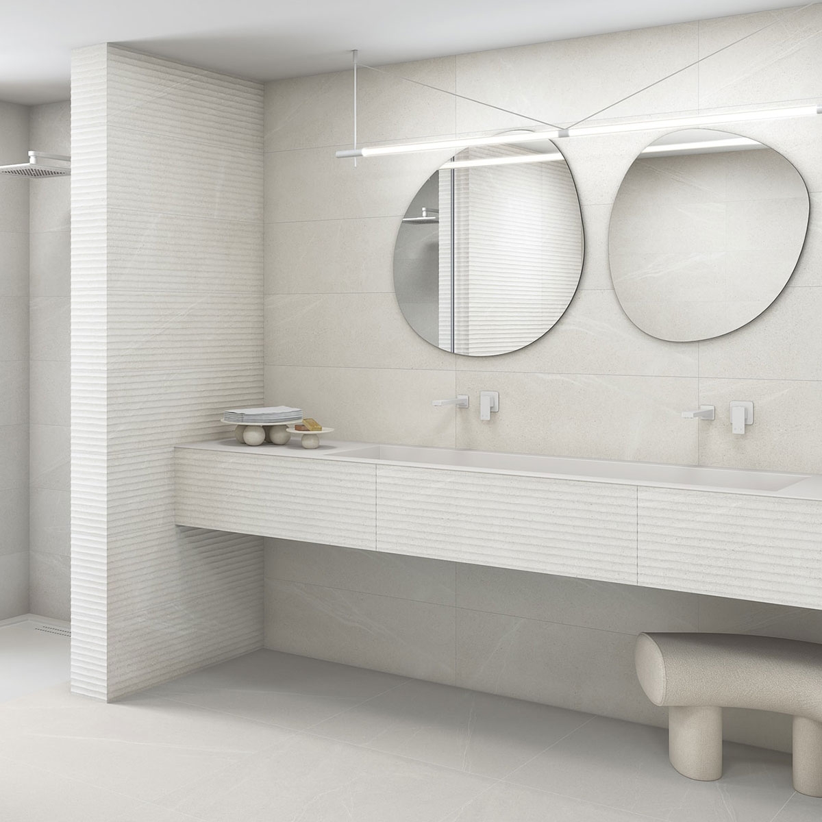 Salle de bain avec revêtement blanc Oise-R 32x99