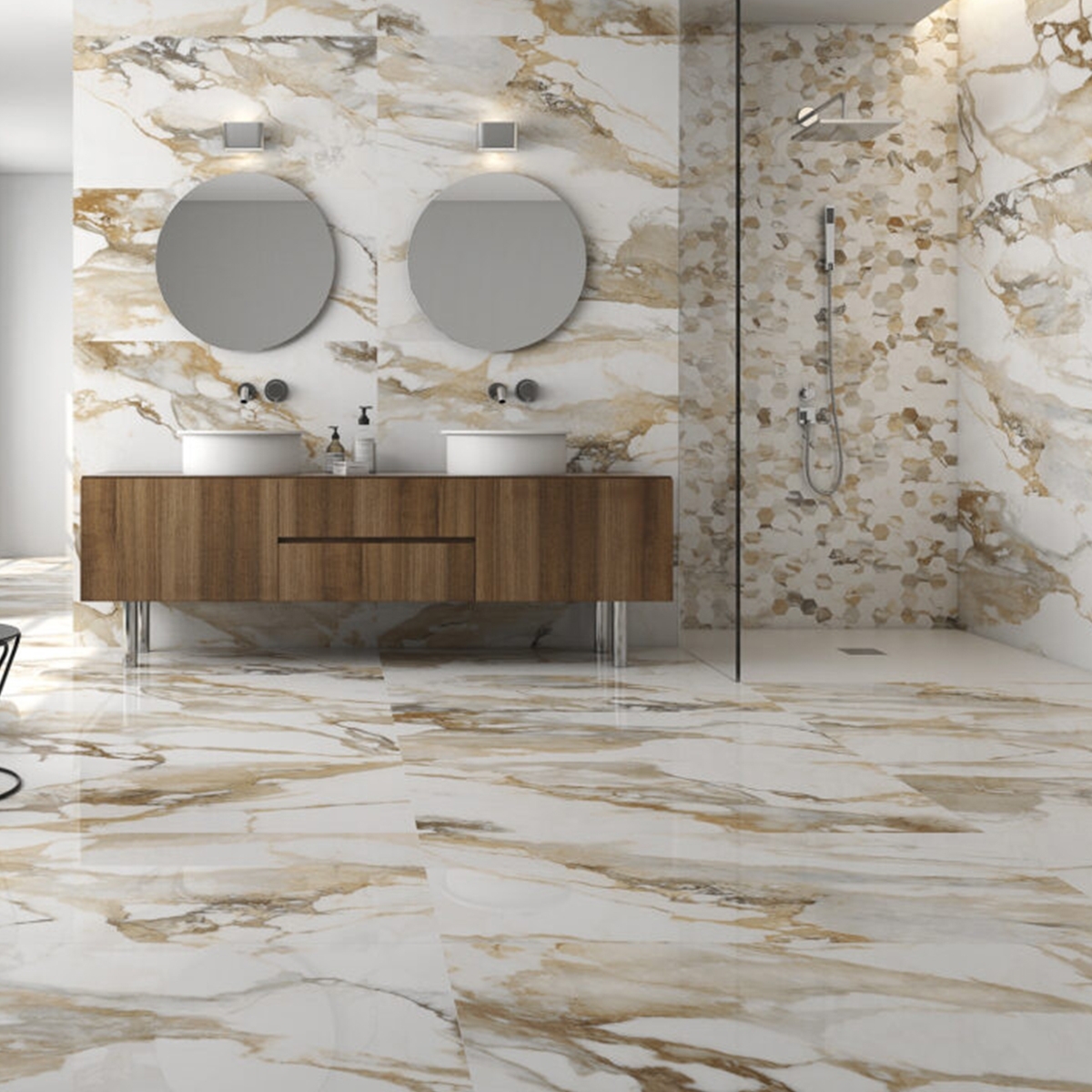 Badezimmer mit Crash Beige poliertem Pflaster 60x120