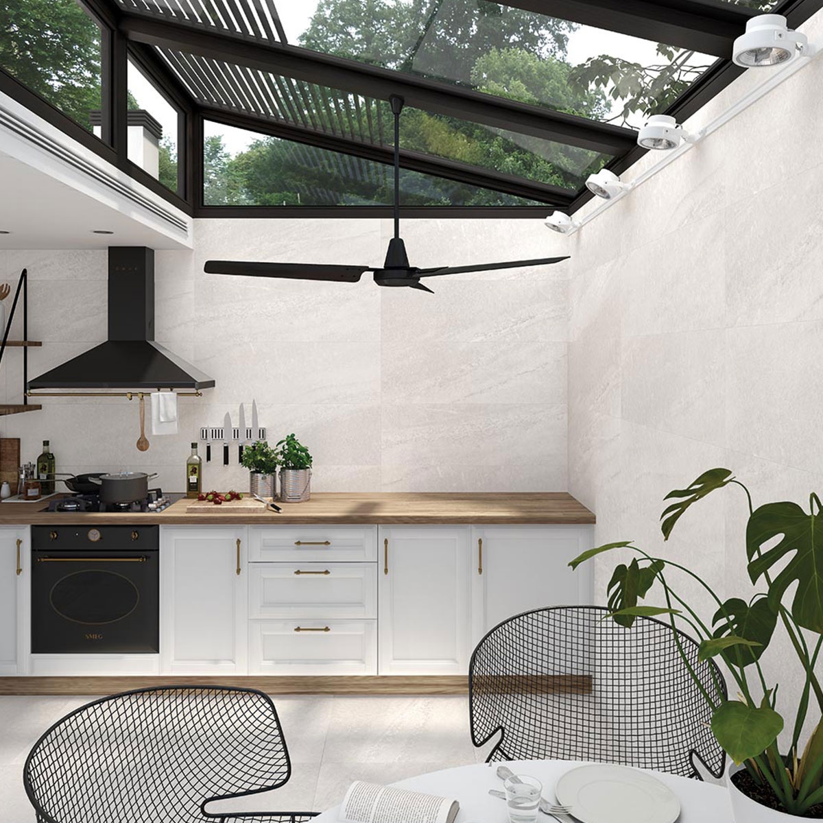 Intérieur avec revêtement blanc Rho-R 32x99