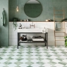 Badezimmer mit Chess Jungle Pavement 44x44