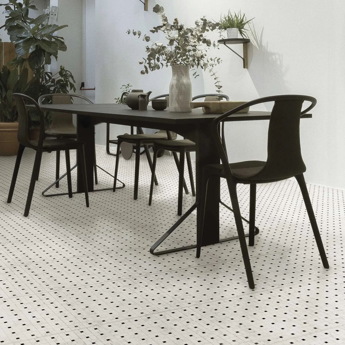 Sala de jantar com pavimento preto Cordoba 44x44