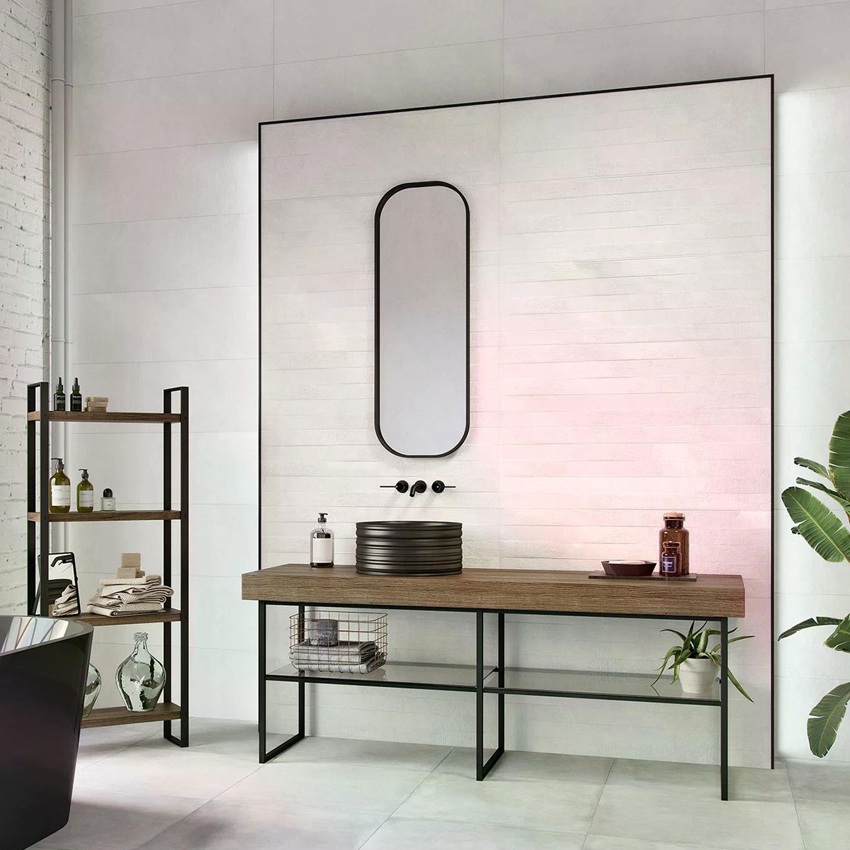 Q Dakota Queens White 31x98 cladding bathroom