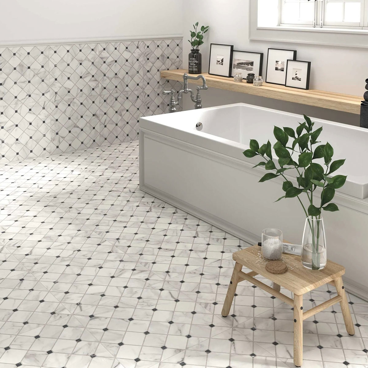 Bathroom with flooring and wall tiles Siena 44x44