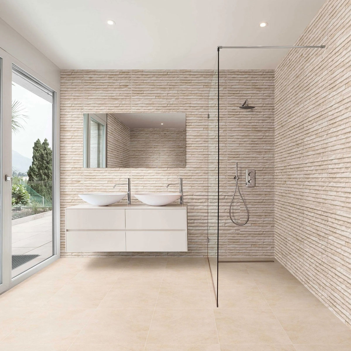 Baño con revestimiento Yosemite Ivory 44x66
