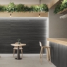 Interior con revestimiento Osaka Black 60x120