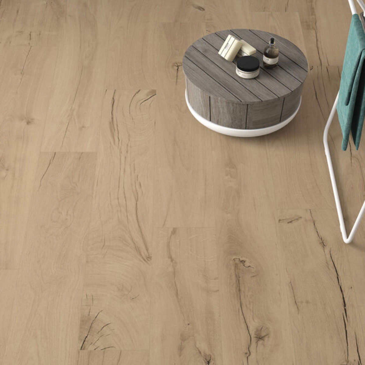 Baño con Pavimento Bricola Haya 20x120