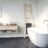 Baño con revestimiento de Panel Stone Misty 135x29,5