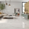 Sala con Revestimiento Madison Vainilla 20x120 cm