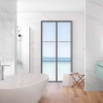 Baño con revestimiento Cellini Relieve Mate 33,3x100