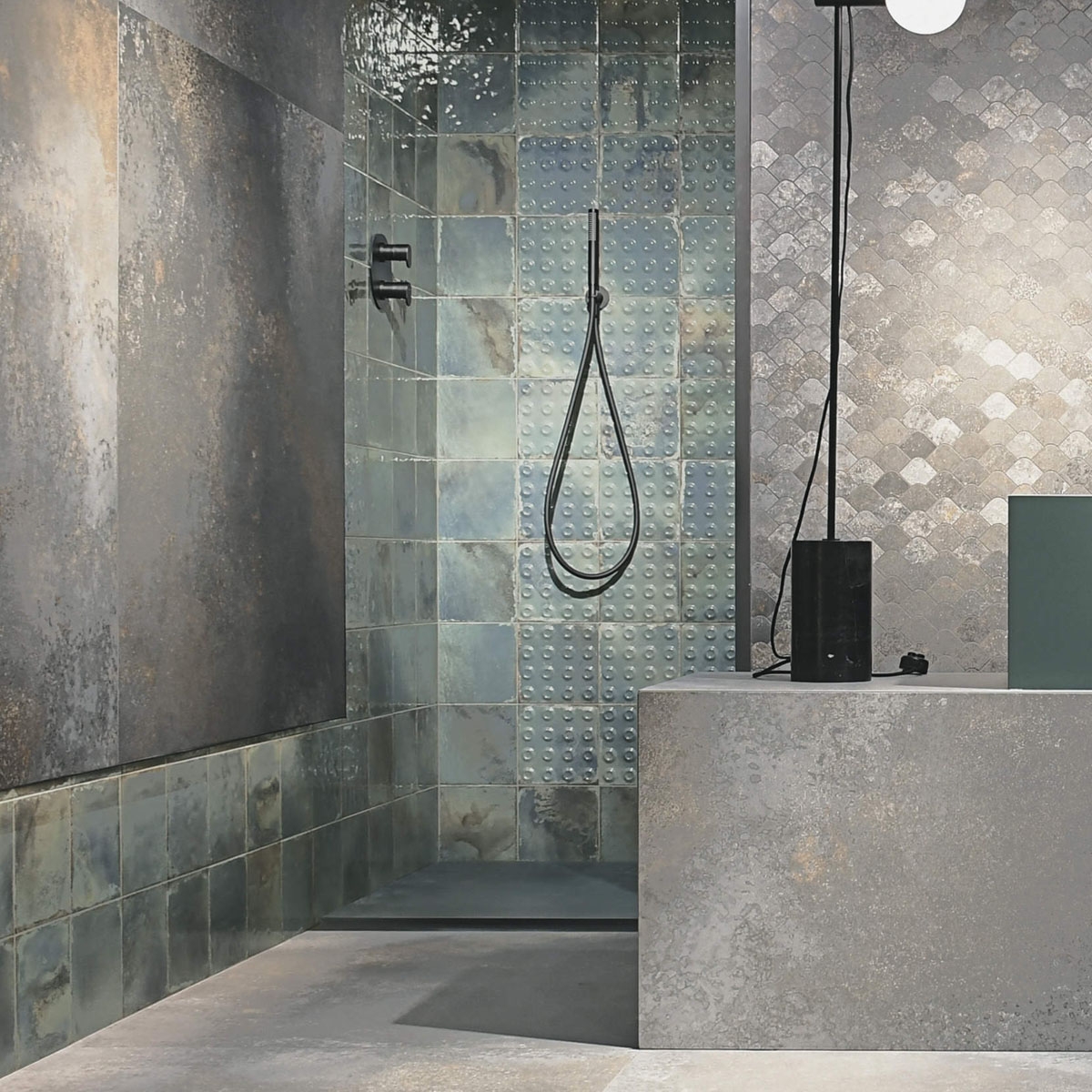 Baño con Revestimiento Yuri-R Basalto 117.5x117.5