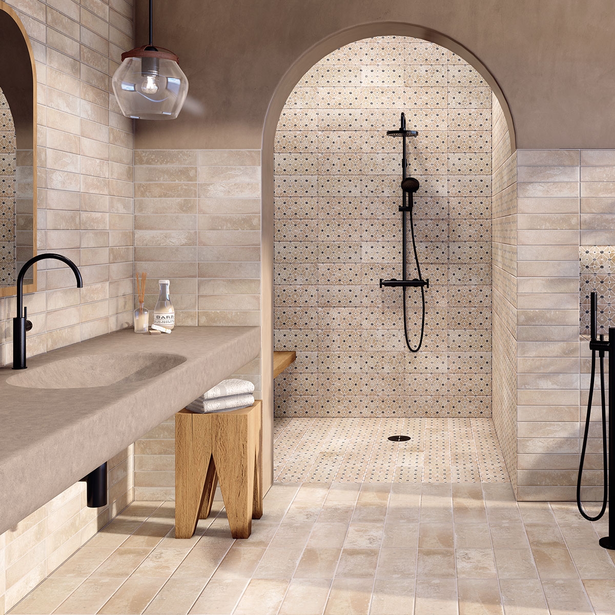 Baño con pavimento y revestimiento Argile Decor White 15x30