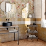 Baño con revestimiento Mahon Ocre 15x15