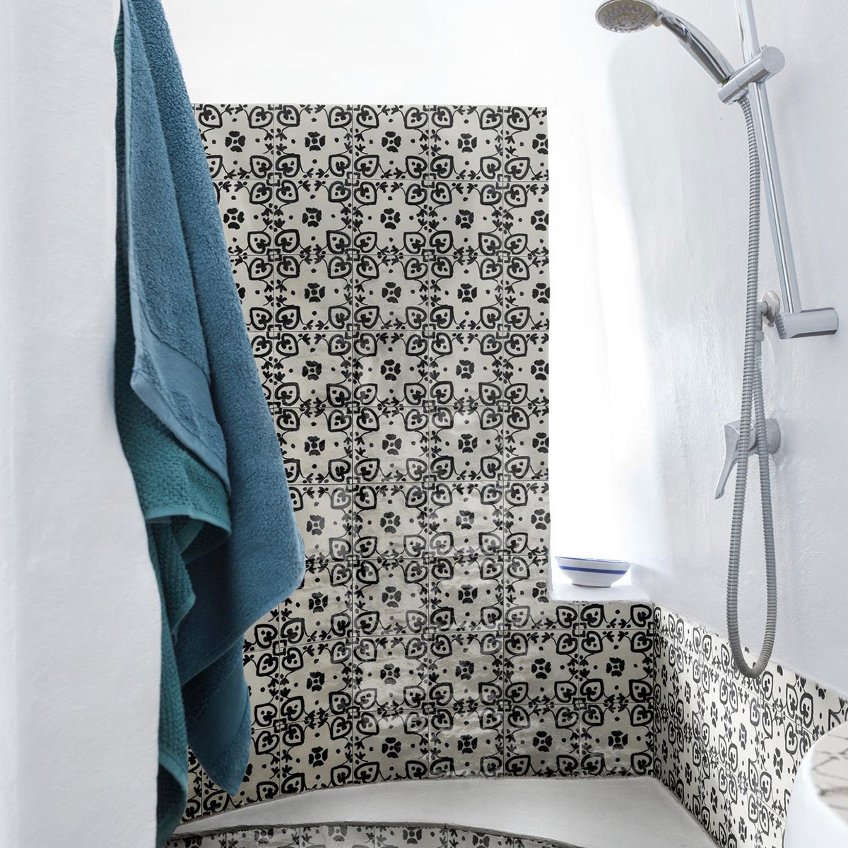 Baño con Revestimiento Memoria Tappeto 2 Nero 15x15