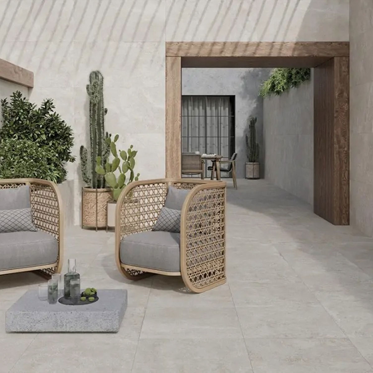 Exterior con pavimento y revestimiento Northbay Bone Antideslizante 60x60