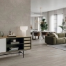 Interior con revestimiento Rotterdam Relieve Noce 33x100