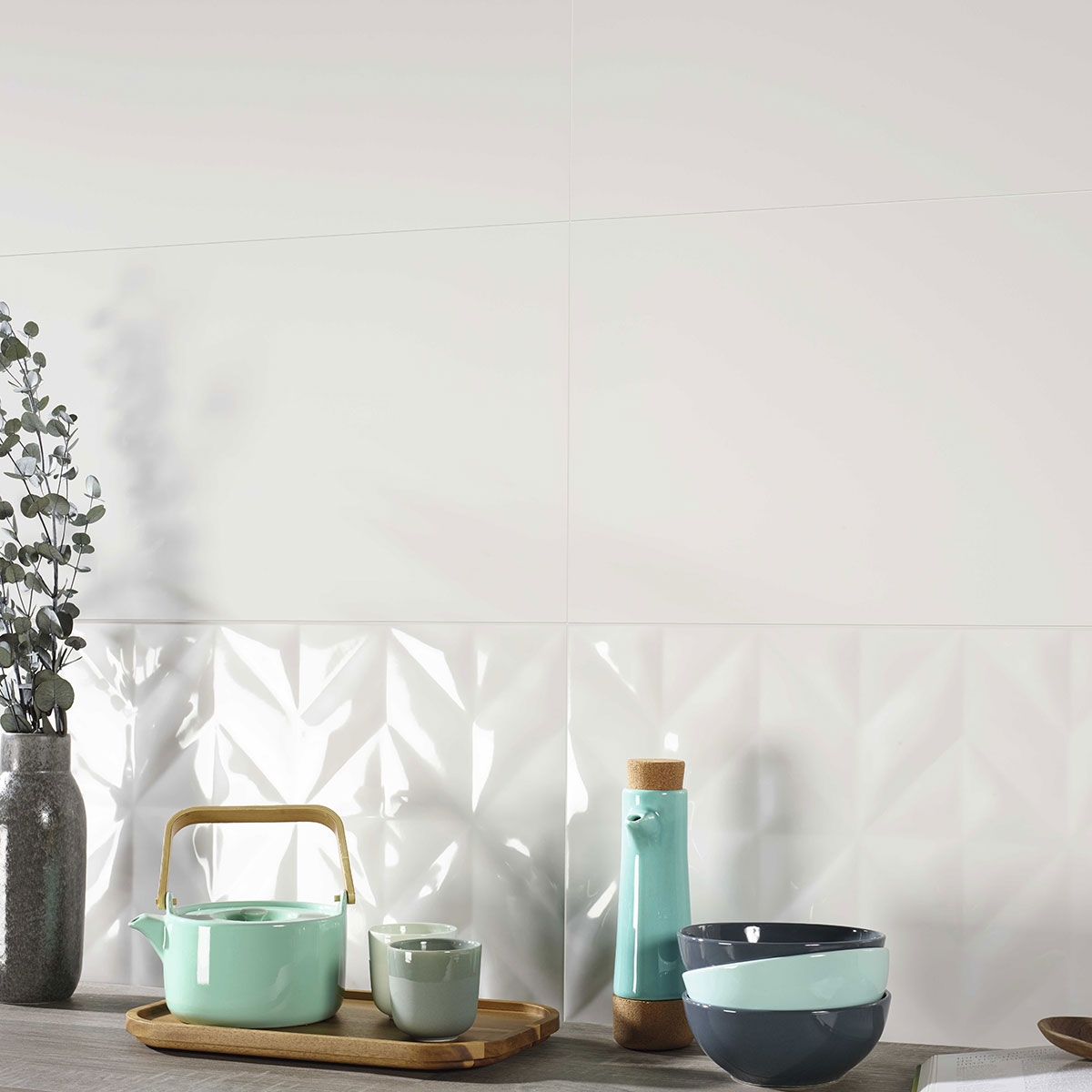 Baño con revestimiento Light White 33x100