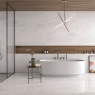 Baño con Revestimiento Haru Roble 20x120 cm