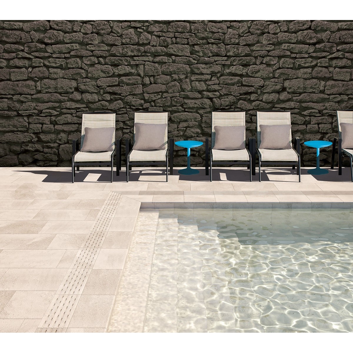 Creta Stromboli Creme Piscina Coroamento Creme Cerâmica Major Cerâmica Bordas Piscina Stromboli Creme