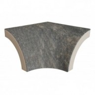 Pietro Dark 4x4 outdoor corner