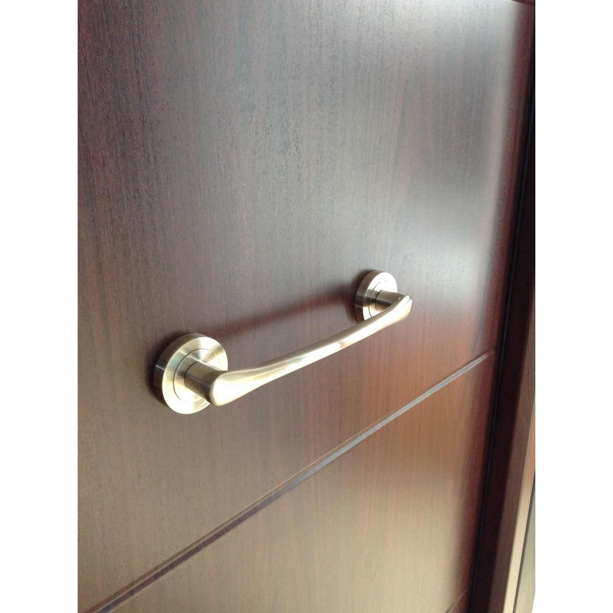 Verona Armored Door - B4-BL Series Armored Doors