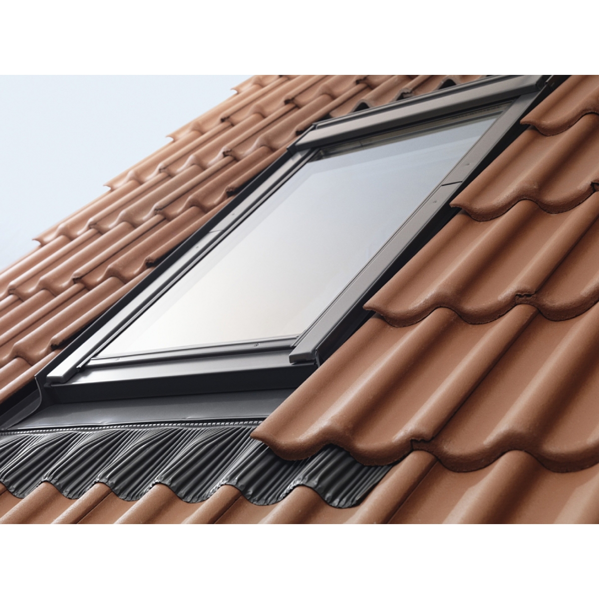 Grey sealing frame for corrugated roof 0