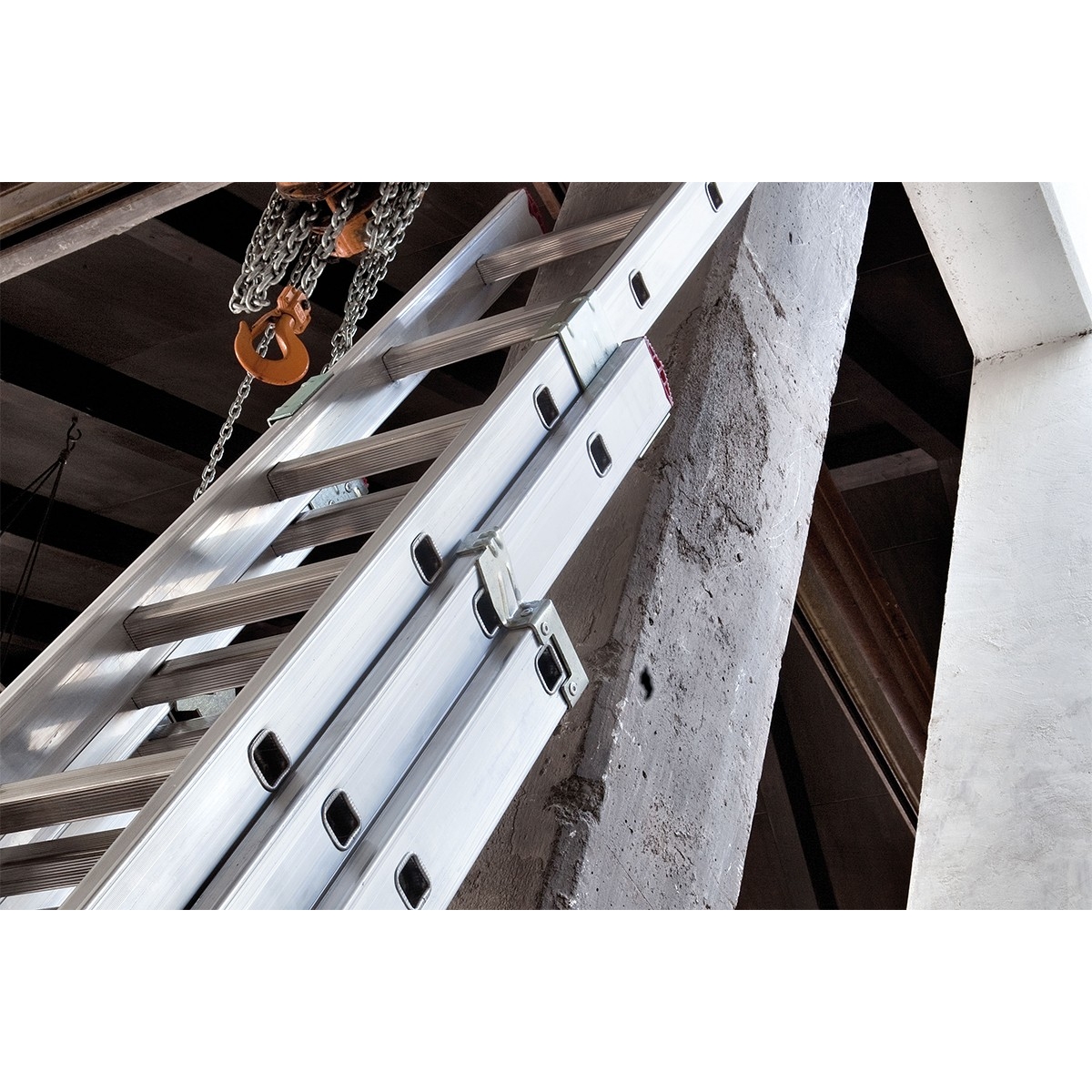 Leiter 3 Abschnitte 7 Stufen 2,00 - 4,50 m Professionelle Treppen