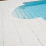Imagem de Cobertura de piscina com rebordo curvo Grenoble