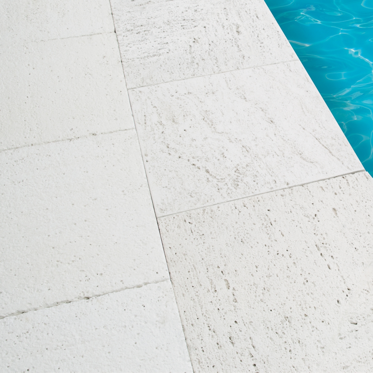 Torrevieja Pool Edge - Verniprens VerniprensPool Edges