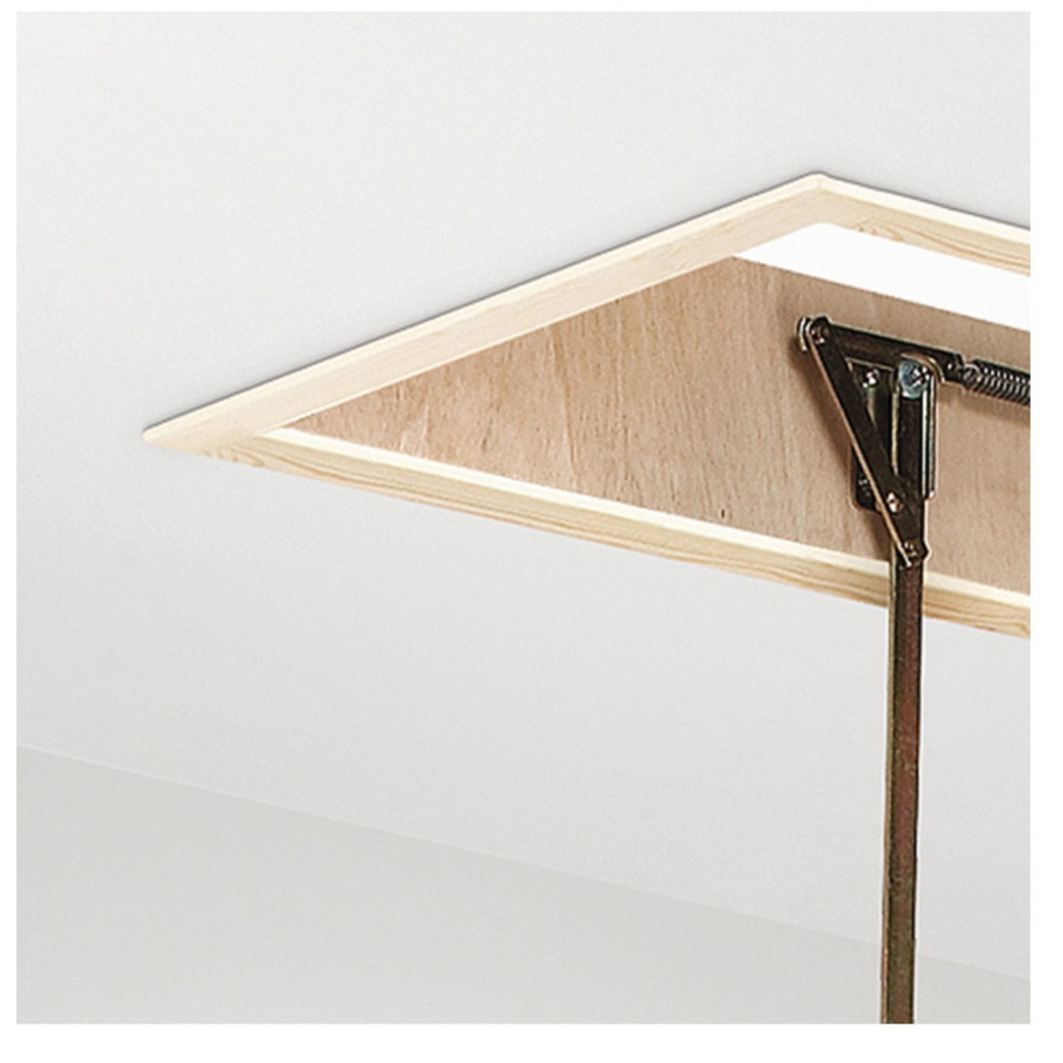 Maydisa - Escamoteables de tramos - Escalera escamoteable madera C3T ISO