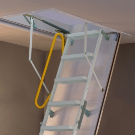 Photo of EM-3 ISO metal retractable ladder
