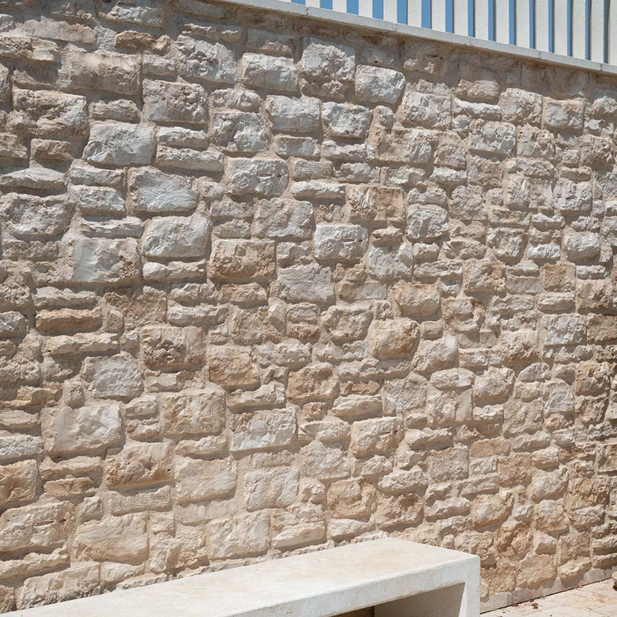 Verniprens - Revestimento de lajes de betão - Revestimento de imitação de pedra Piamonte aneto 