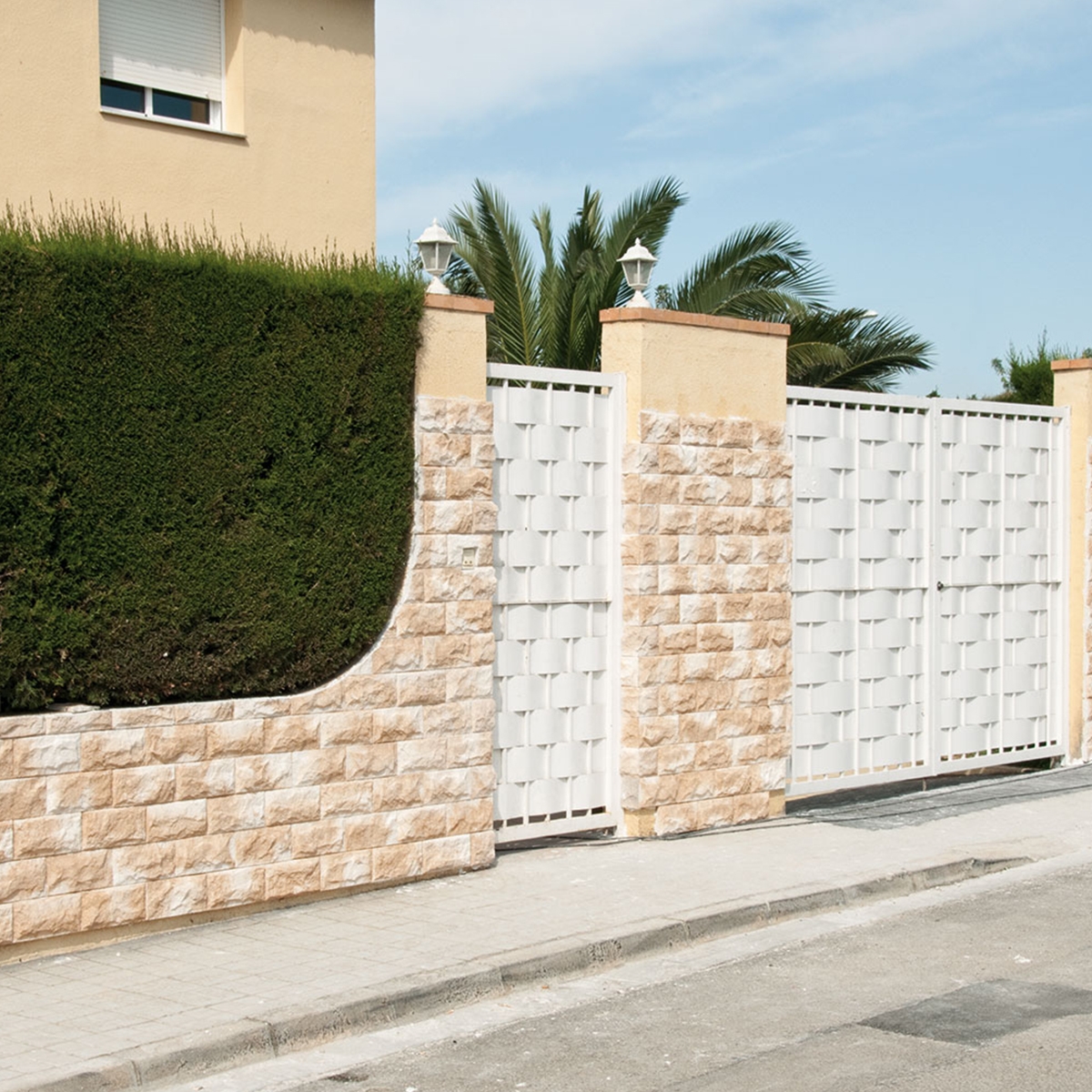 Indoor and outdoor stone imitation tile made of concrete