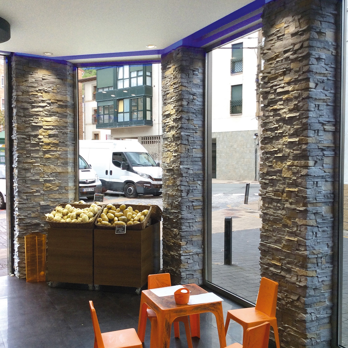 Varadero grey stone imitation cladding - Verniprenscladding