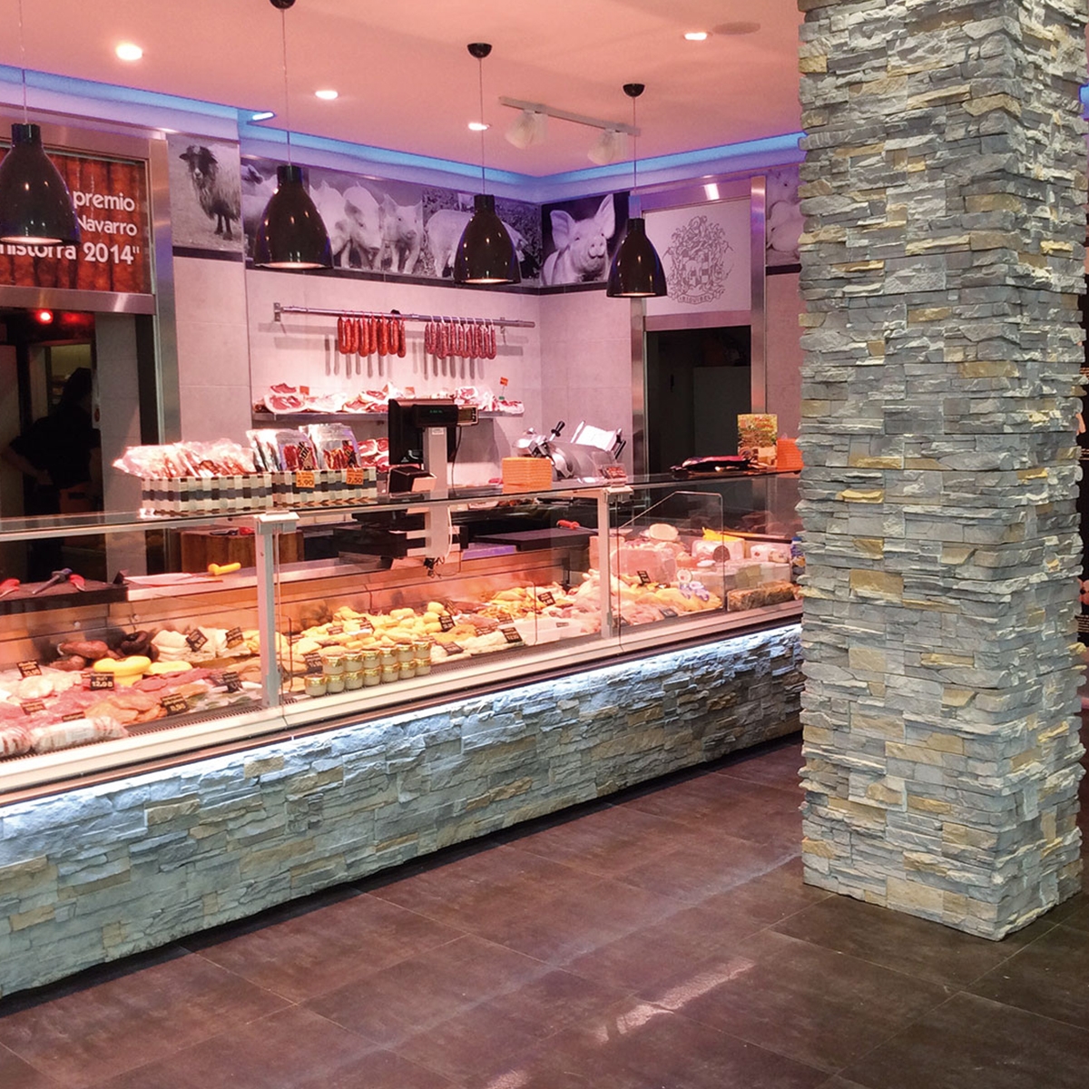 Verniprens - Revestimento de telha de concreto - Revestimento de imitação de pedra cinza Varadero