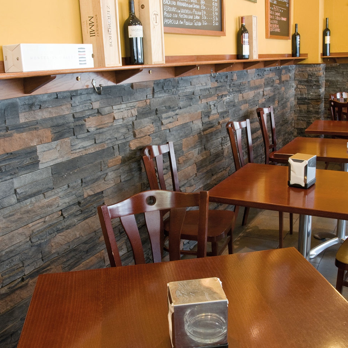 Verniprens - Photo of Varadero gray imitation stone cladding