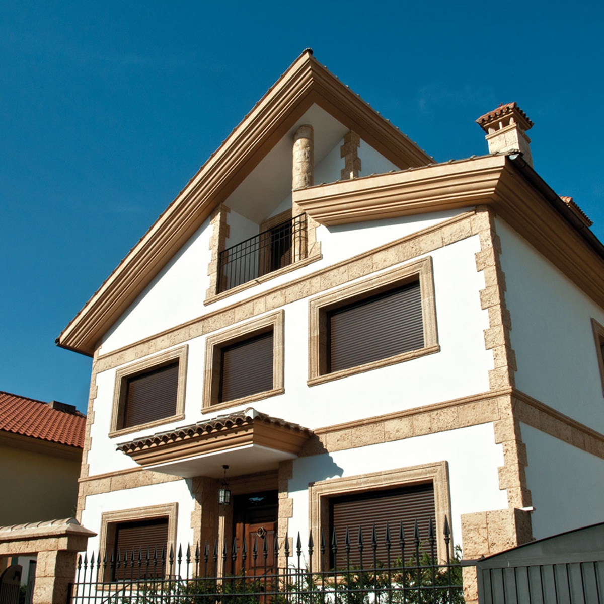 Verniprens - Photo by Mares imitation stone cladding