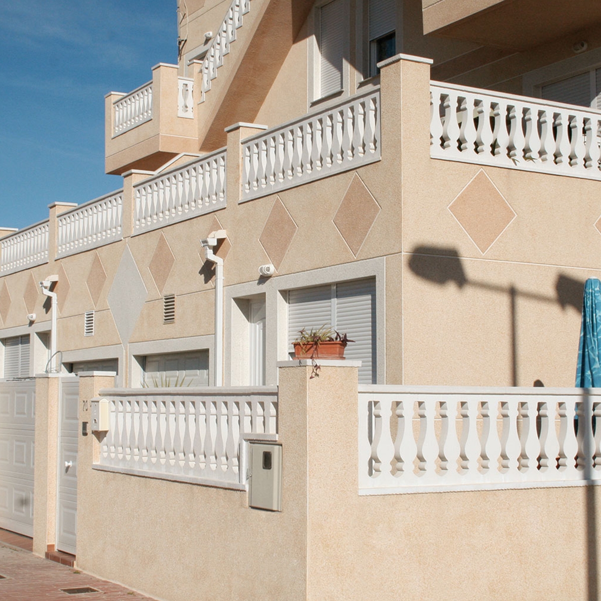 Mallorca Baluster 6x20x70 – Schwimmbecken und Garten Verniprens