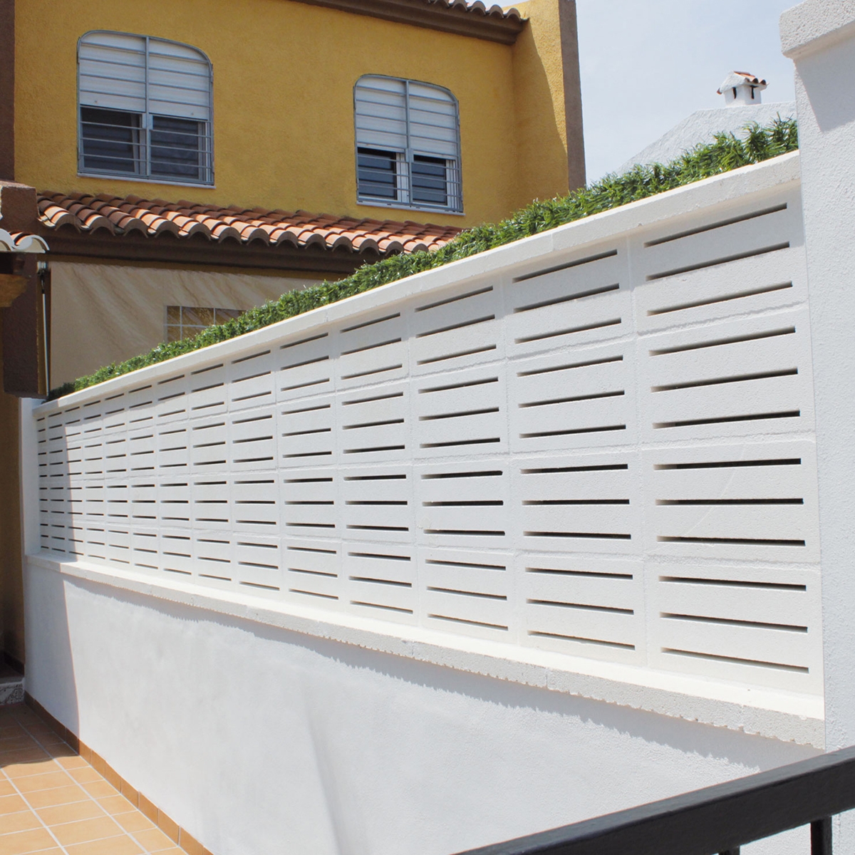 Piscines et jardin Verniprens - Altea treillis 6x20x40