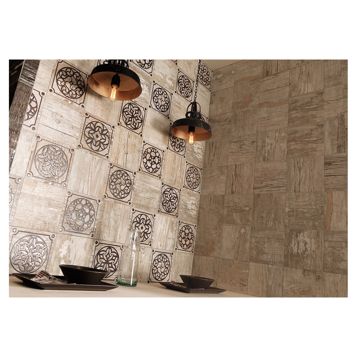 Revestimento com decorações Mainzu - Base de Mogno Colonial 20x20 (caixa 1 m2)