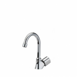 Une Ramón Soler d’eau 7028 (x1) Ce10 E4A bec rotatif vert. Une eau bleue