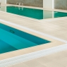 Bordes de coronación para piscina - Colección Venatto - Bordes de piscina - Rejilla esquina interior Venatto Cancún 47x23