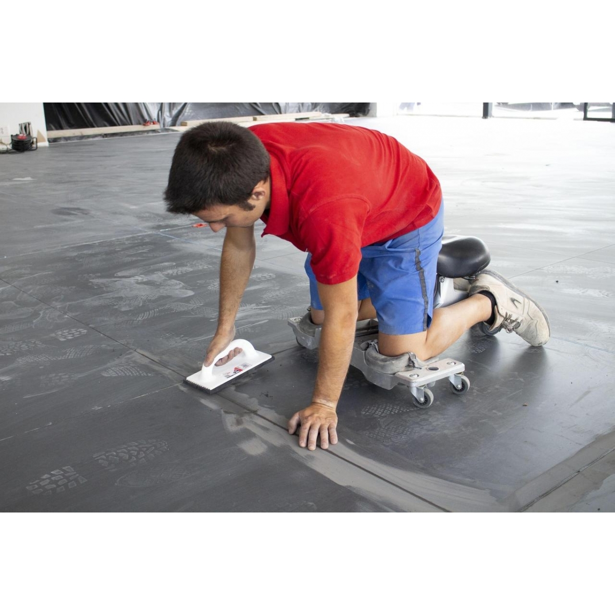 Image 3 de PRO 22,5x10x1,5 cm Truelle en caoutchouc pour joints avec feuille