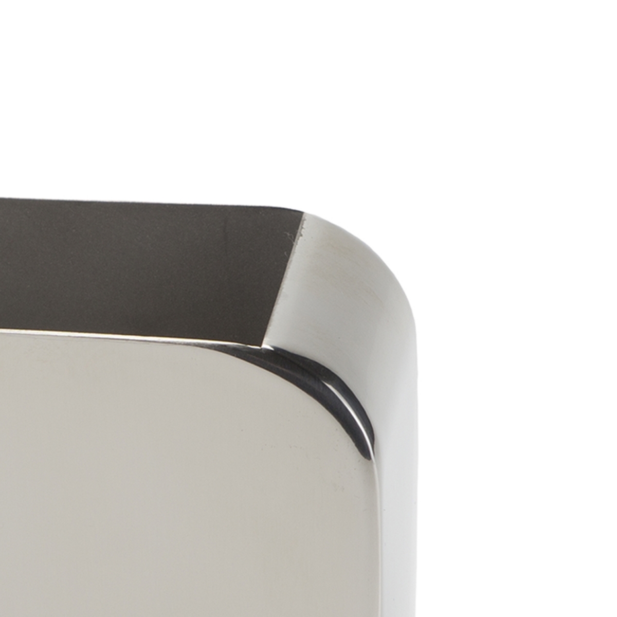 Détail du porte-brosse à dents chromé Polaris