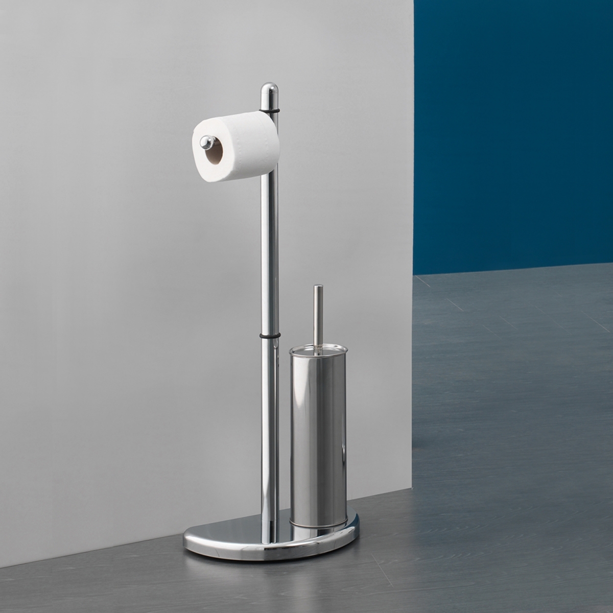 Detail of Hibiscus Chrome Standing Column