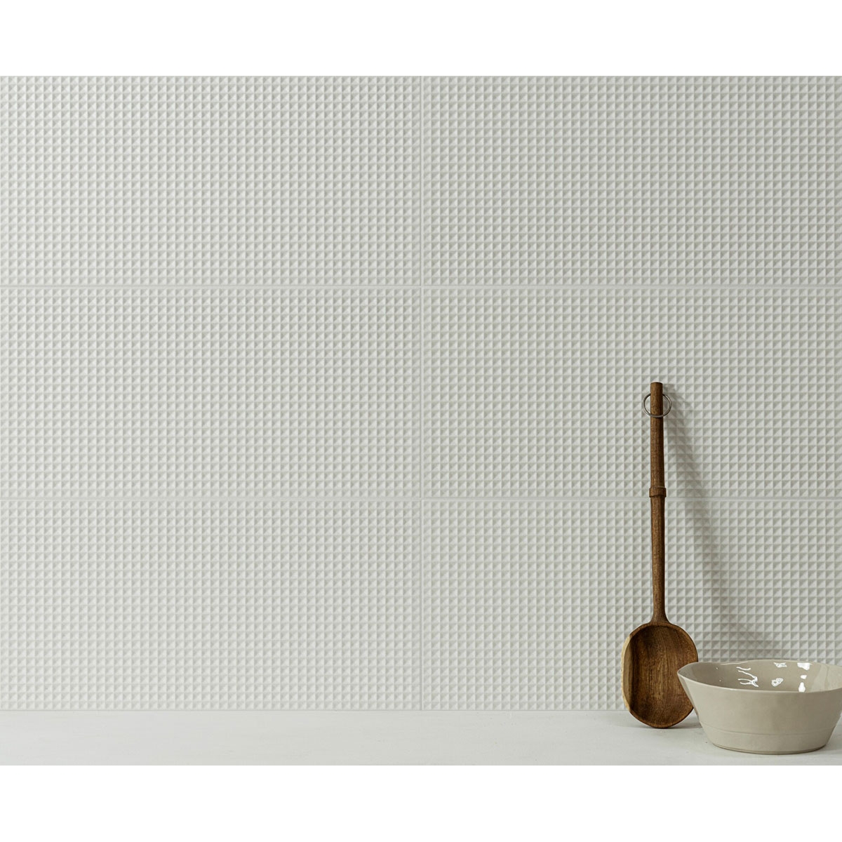 Pique_Waffle_White_20x40_Harmony3