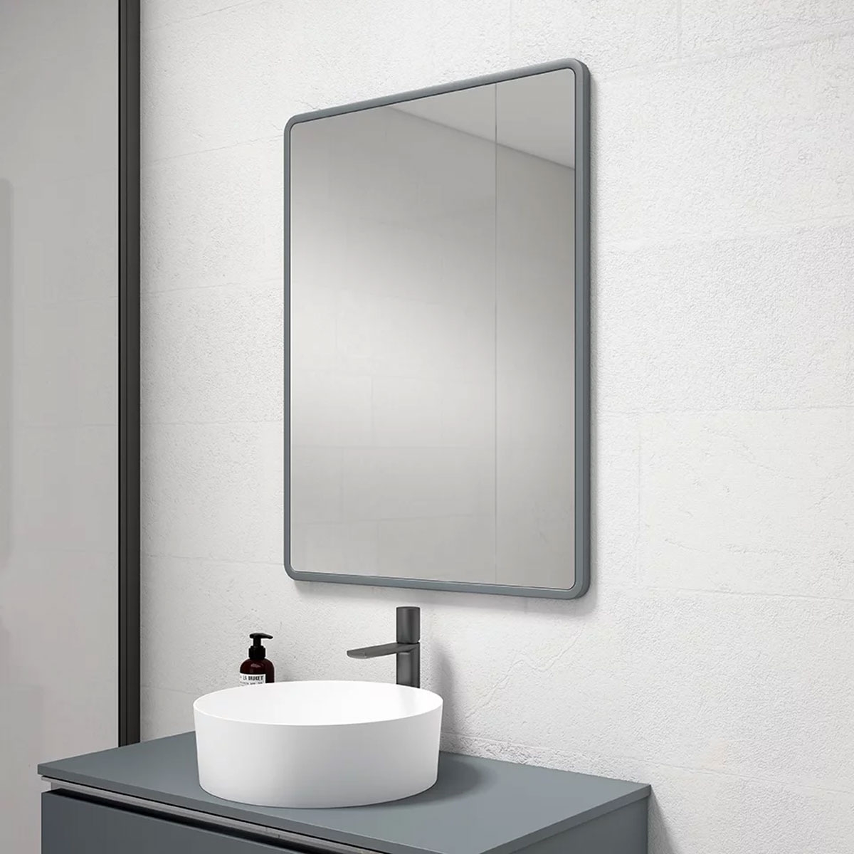 Rectangular bathroom mirror in various sizes Model Capri 1