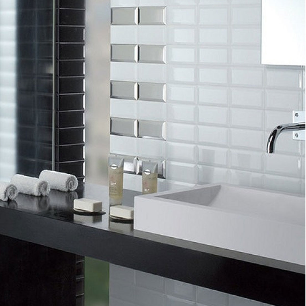 Mainzu Bissel Preto brilhante 10x20 (m2)