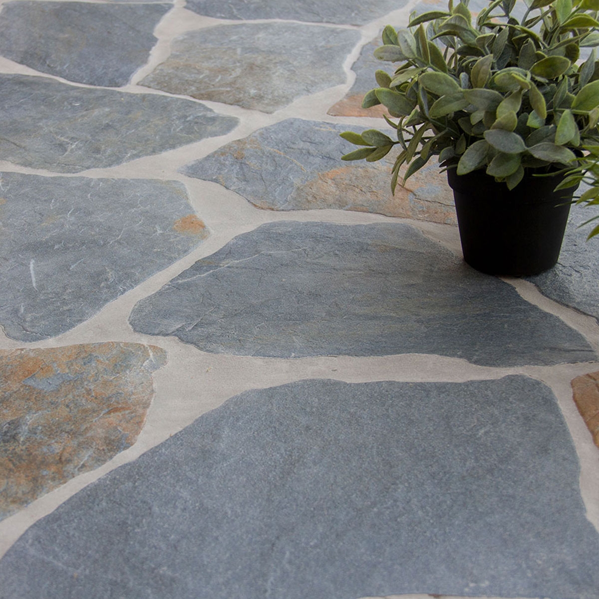 Slate color pavement for outdoors