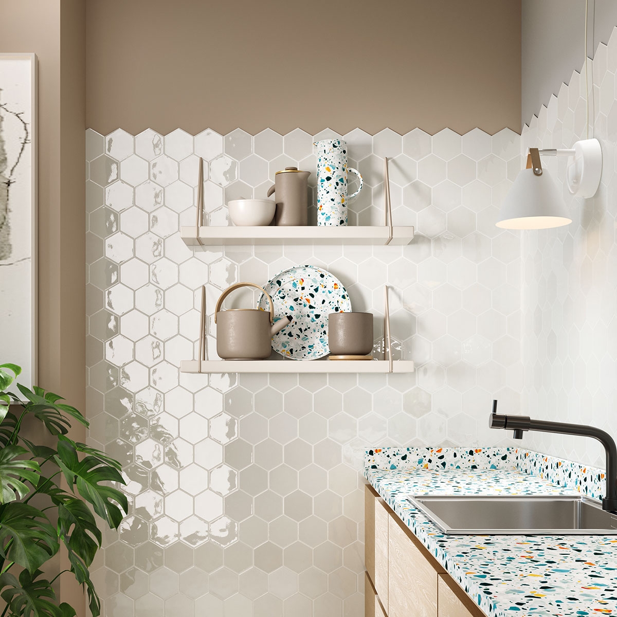 Amb-Kisses-White-APE-1