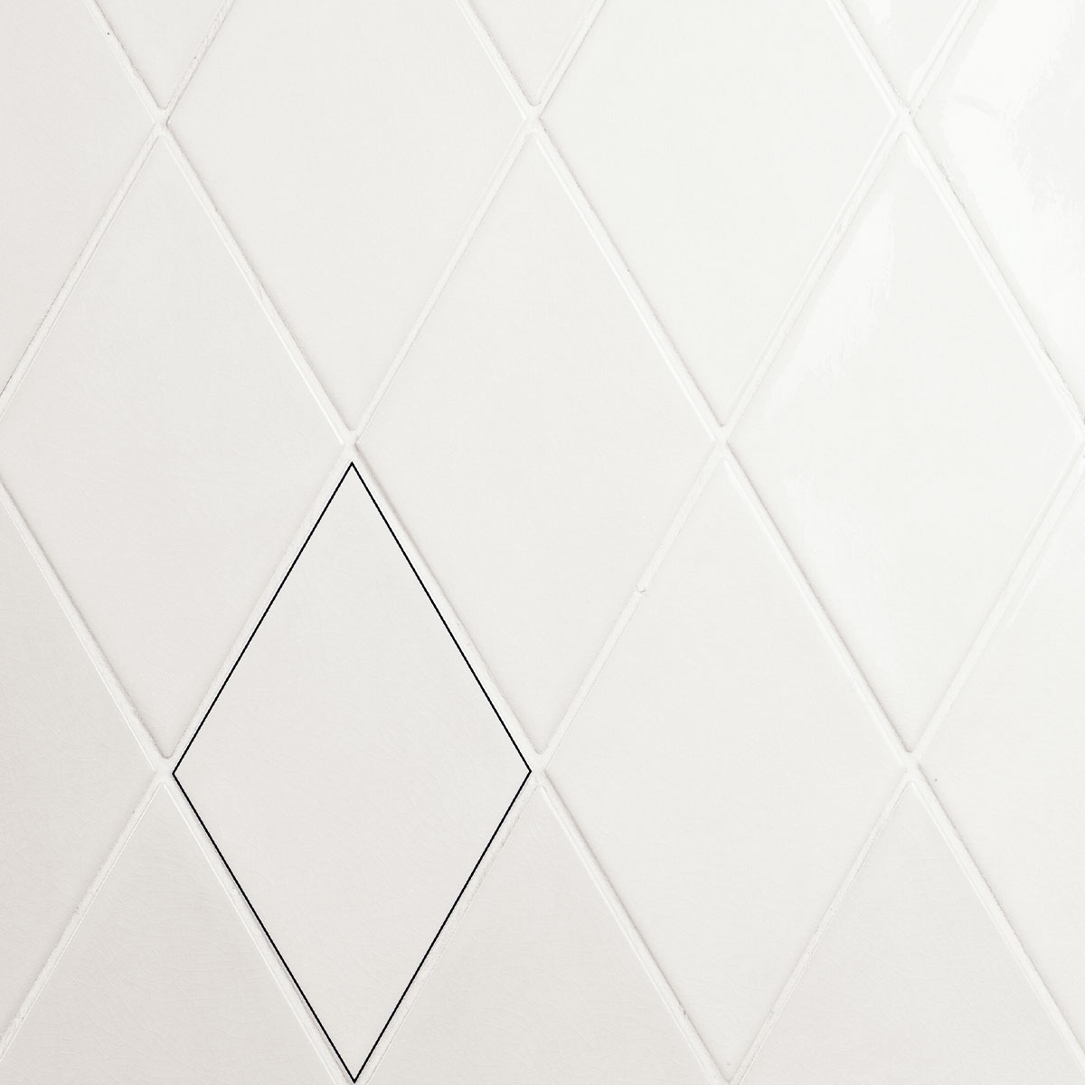 Trip-White-Crackled-APE-1